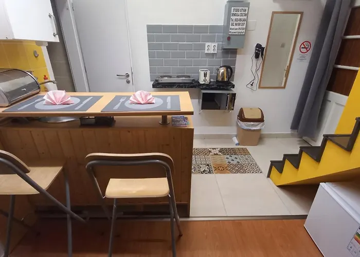 Goldapartment