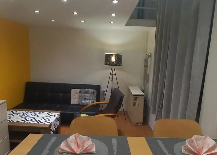 Goldapartment